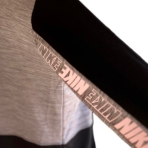 NIKE Dri Fit Long Sleeve - Picture 4 of 7